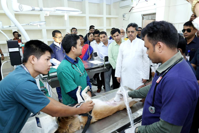 CM Dr Manik Saha attended 17th Foundation Day 17th Foundation Day ceremony of the College of Veterinary Sciences and Animal Husbandry in RK Nagar , on the outskirts of Agartala on October 30.